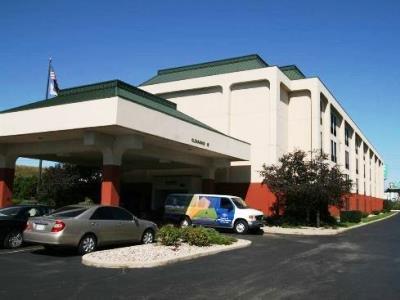 Hampton Northwest 3*