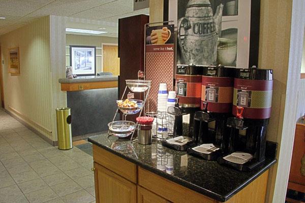 Hotel Hampton Northwest 3*