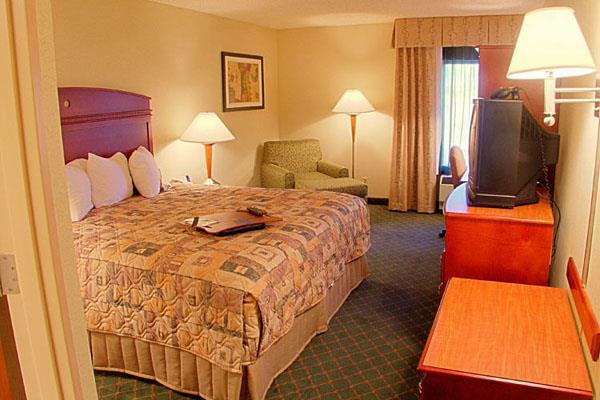Hampton Northwest Hotel 3*